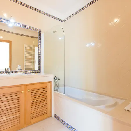 Appartamento Pool Breeze Amoreira (Leiria)
